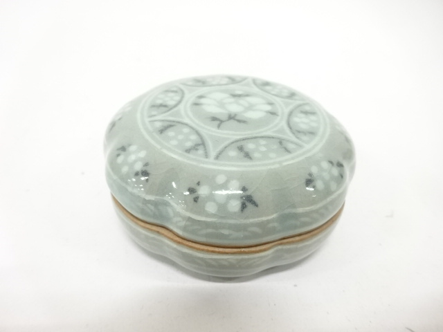  方赫山造　高麗青磁　香合